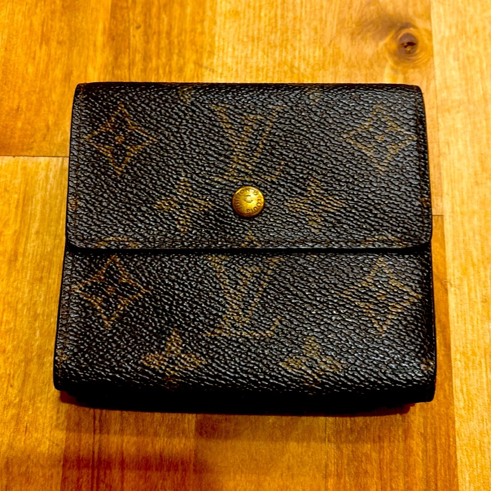 Louis Vuitton Men’s Wallet